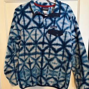 Patagonia Women's Blue Patterned Synchilla pullover